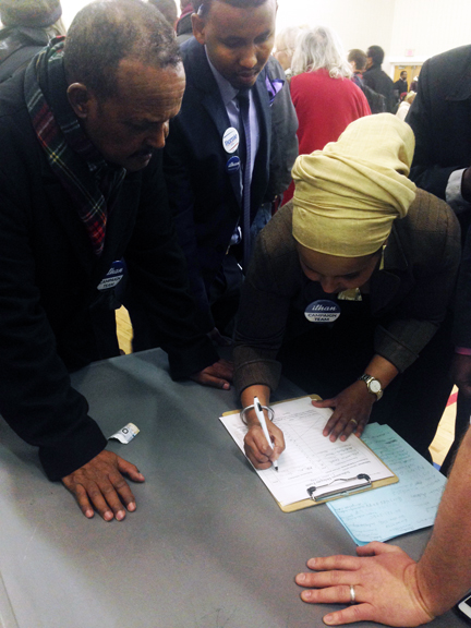 It was a busy night at the Brian Coyle Center on caucus night March 1, 2016 as hundreds turned up up to caucus in the heavily Democratic Somali precinct. Photo: Faiza Abbas Mahamud/Mshale