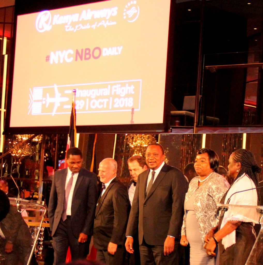 Kenyatta with Dignitaries