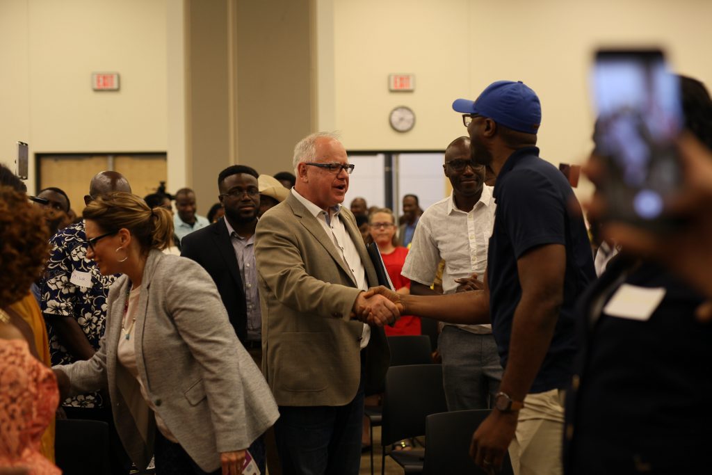 Governow Walz Arrives to meet African Immigrants