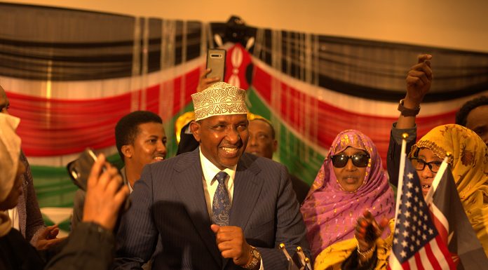 Kenya Parliamentary Majority Leader meets with Minnesota legislators and Somali diaspora