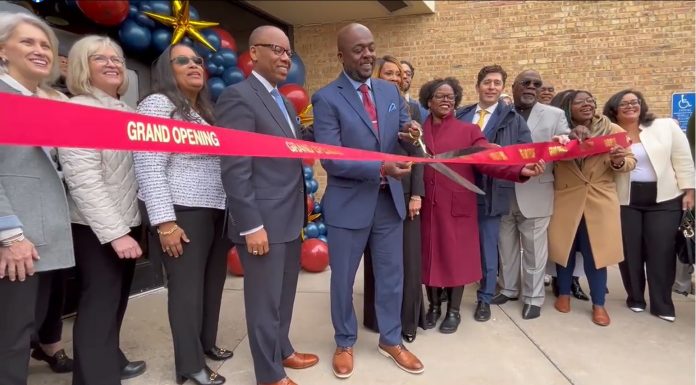First Black-owned bank in Minnesota opens in Minneapolis