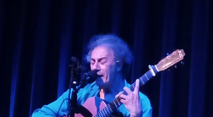 Pierre Bensusan charms audience at the Cedar