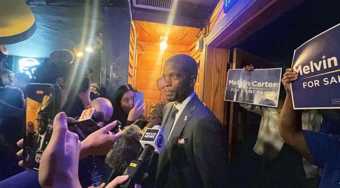 St. Paul Mayor Carter gracious as he concedes in historic election